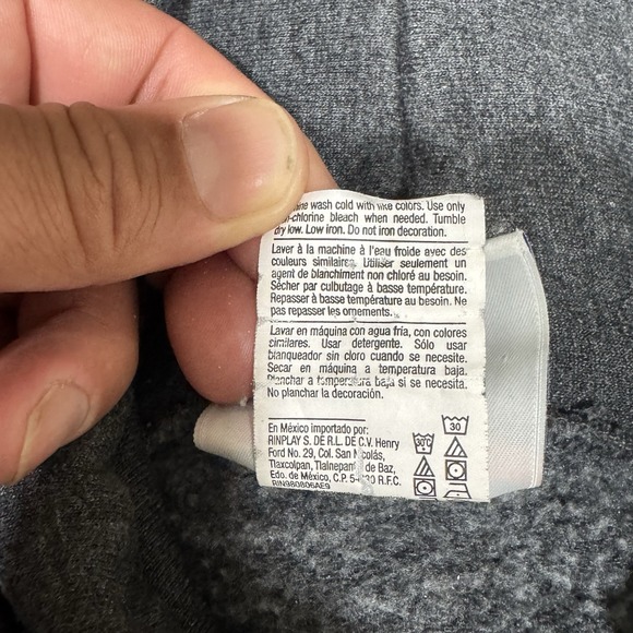 The University Of Chicago Dark Gray Champion Hoodie Pullover Men Size Medium - Picture 6 of 11